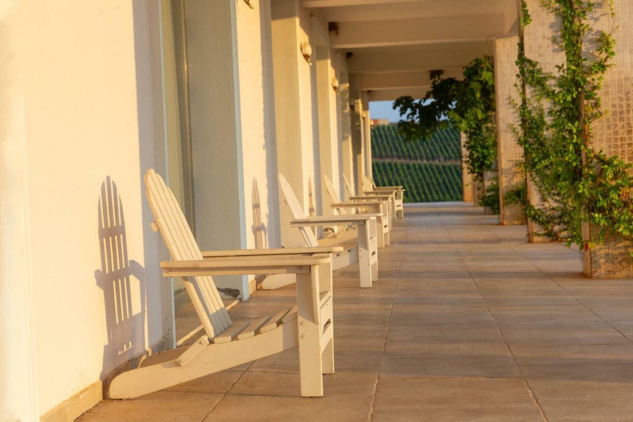 Villa Estet Bag Hotel Kula Eksteriør bilde